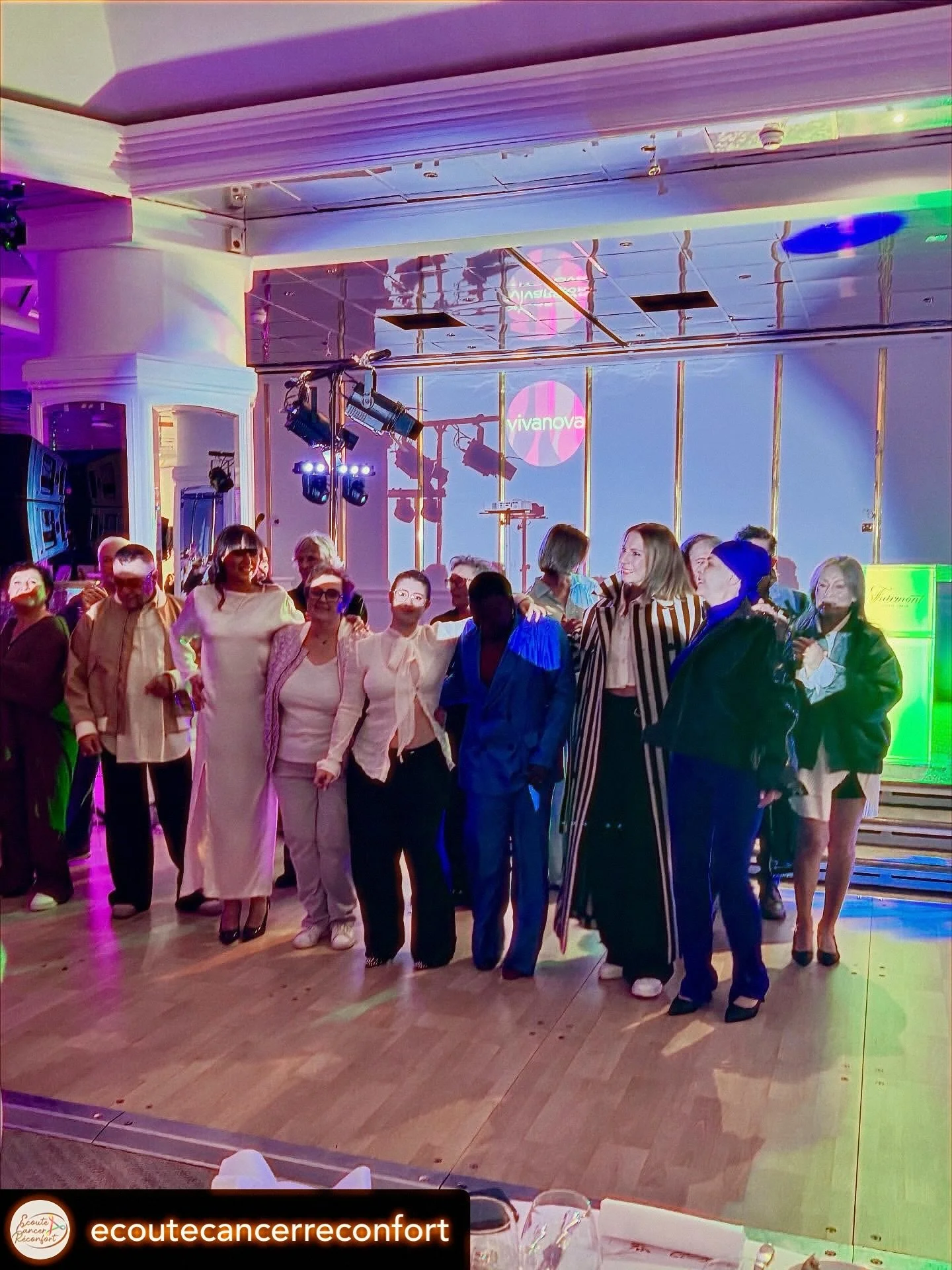 Get @reshare_app &bull; @ecoutecancerreconfort Un superbe défilé lors du gala @clubvivanova pour nos magnifiques models d&rsquo;un soir. Joie , partage , échanges et solidarité pour cet événement magique . Un grand merci à @paulinedcrt pour sa