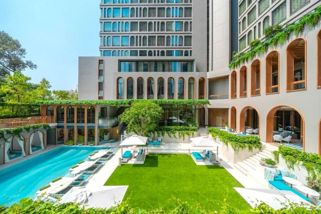 🍷 Don't Miss This! 
An Exceptional Peking Duck Dinner on Thursday 26th March at the Yitong Chinese Restaurant &amp; Sky Bar Pattaya 

Reserve Your Place:
https://www.eventpop.me/e/138459

Join Club Vivanova, Mitton Wines Thailand and High Life Manag