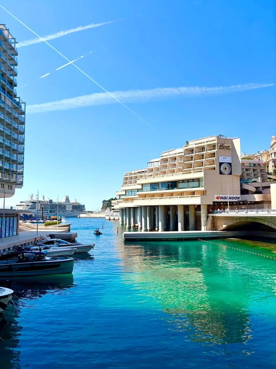 KICK-OFF THE MONACO GRAND PRIX WITH CLUB VIVANOVA AT 99 SUSHI BAR MARETERRA..

Join Club Vivanova for an unforgettable evening of luxury, international business networking, premium wines and fine dining at the spectacular 99 Sushi Bar Mareterra on Th