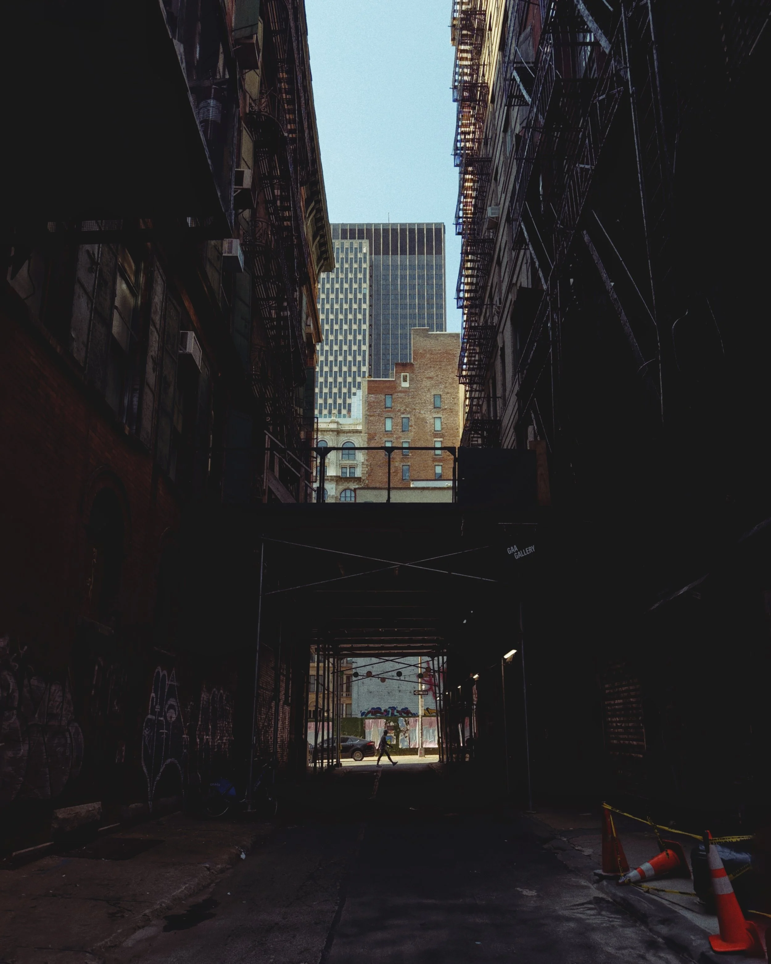 08.02.2025__10.46AM__Summer Streets_NY__iPhone Pro 14_Snapseed Edited__DKUHE5592.JPG