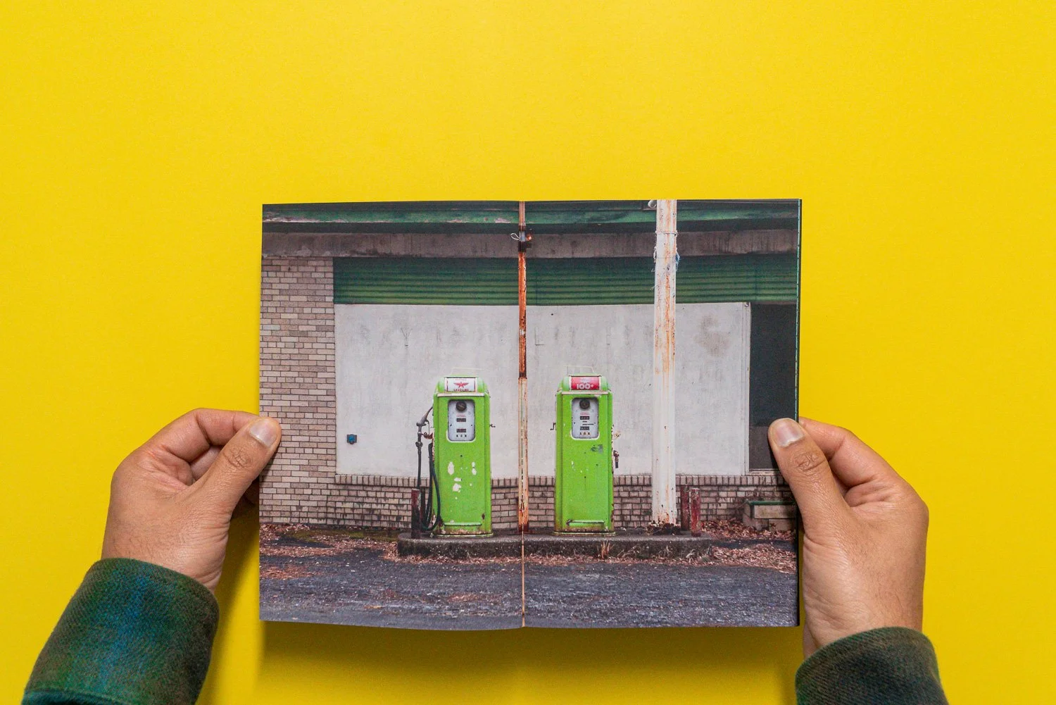 Issue 014 Yellow BG  006.jpg