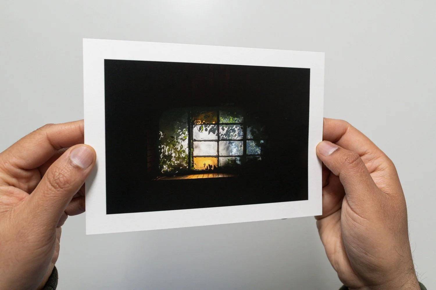 036 Issue 004 190 Window Emon Hassan | emonhassan.com 003.jpg