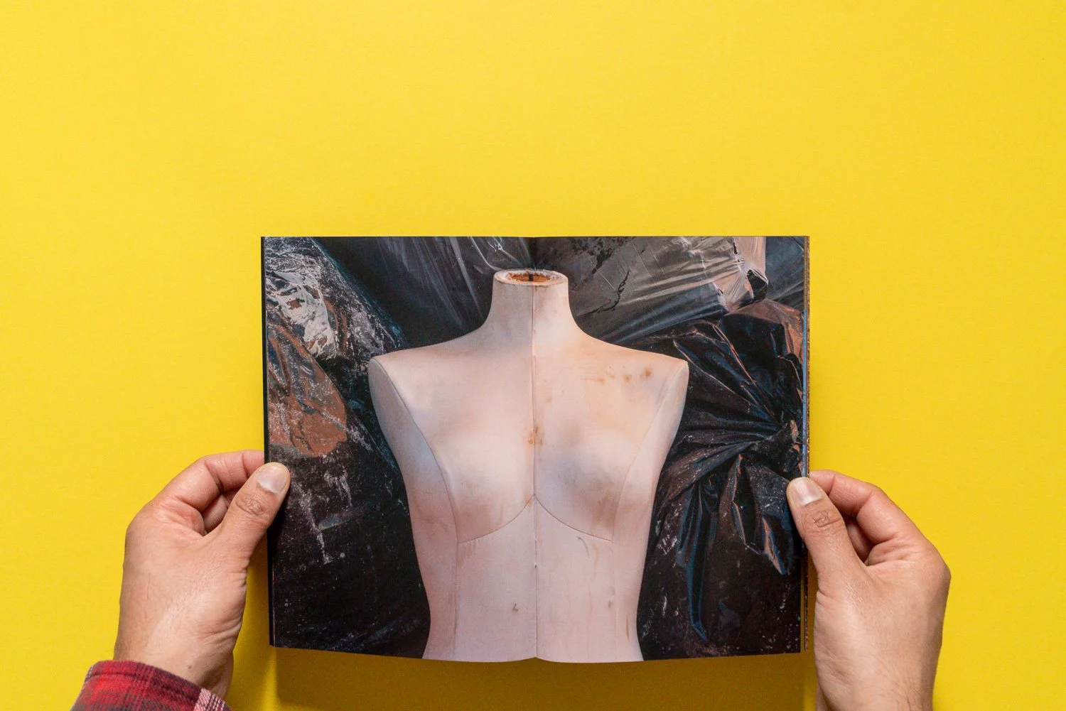 001 Issue 017 and Bundle Yellow  007.jpg