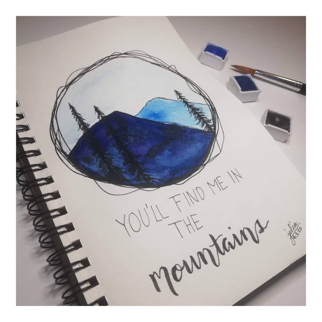 Yᴏᴜ'ʟʟ ғɪɴᴅ ᴍᴇ ɪɴ ᴛʜᴇ 𝓶𝓸𝓾𝓷𝓽𝓪𝓲𝓷𝓼
.
. #aquarelle #blue #mountain #fabercastell #pencil #art #paint #selberzeichnet #small #circle #watercolor #painting #sky #watercolorillustration