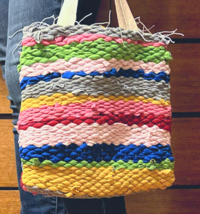 Weaving - Making a bag from wool to finish (Copy)