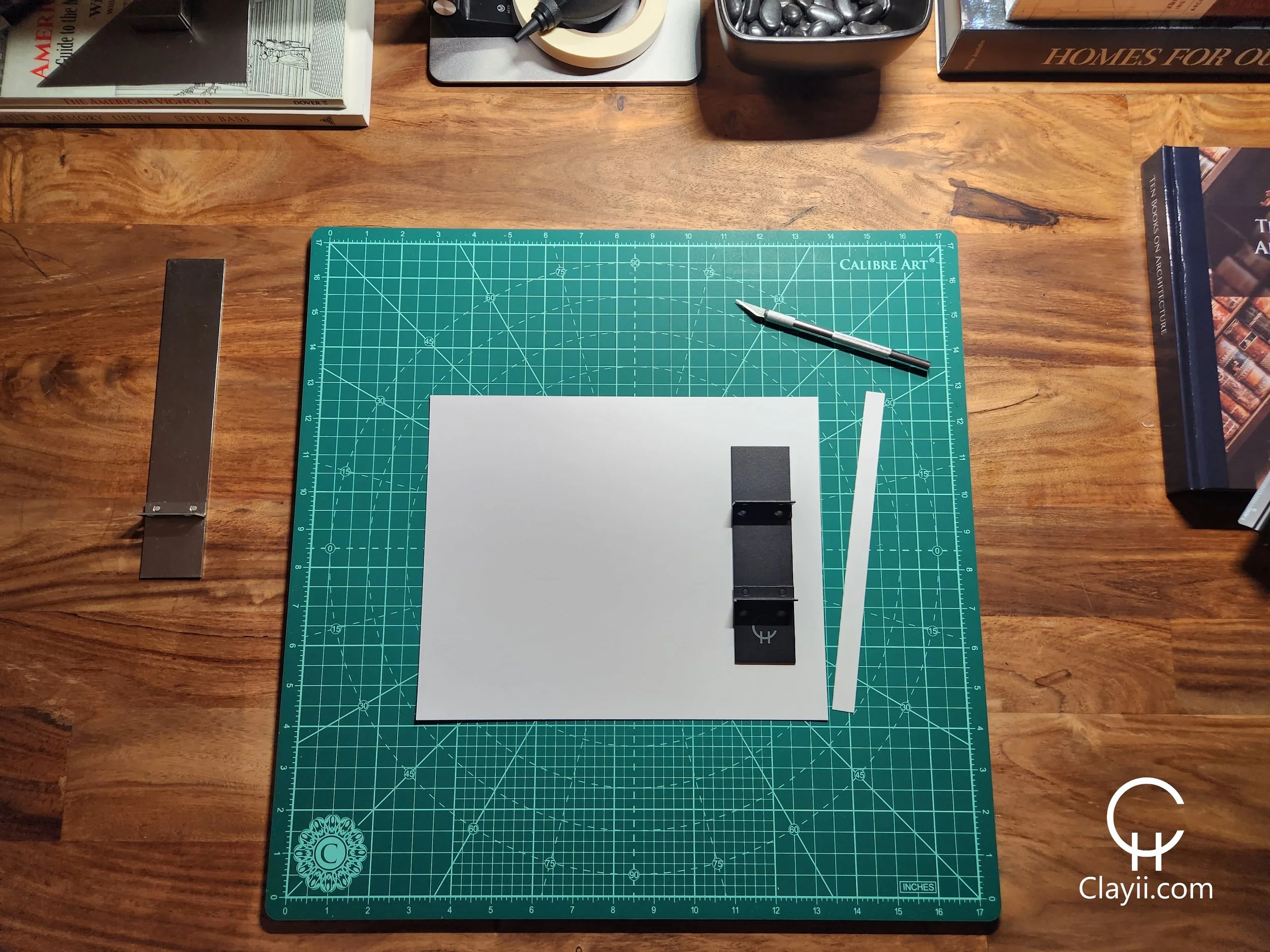 bAR2 Folder1Logo.jpg