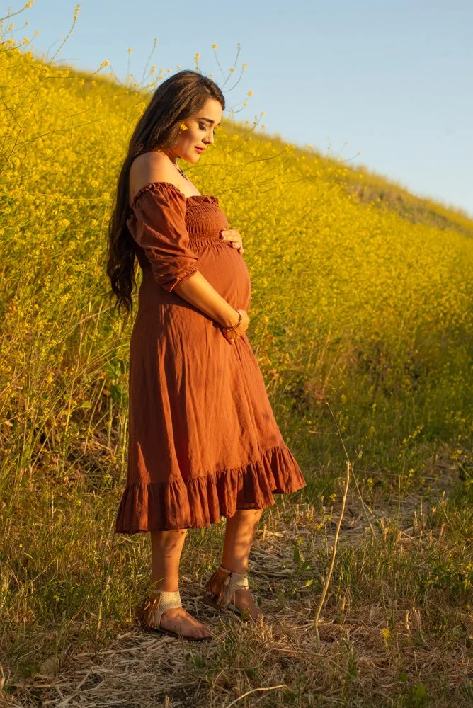 Benicia-Grace-yellow-mustard-maternity-2021-81.jpg