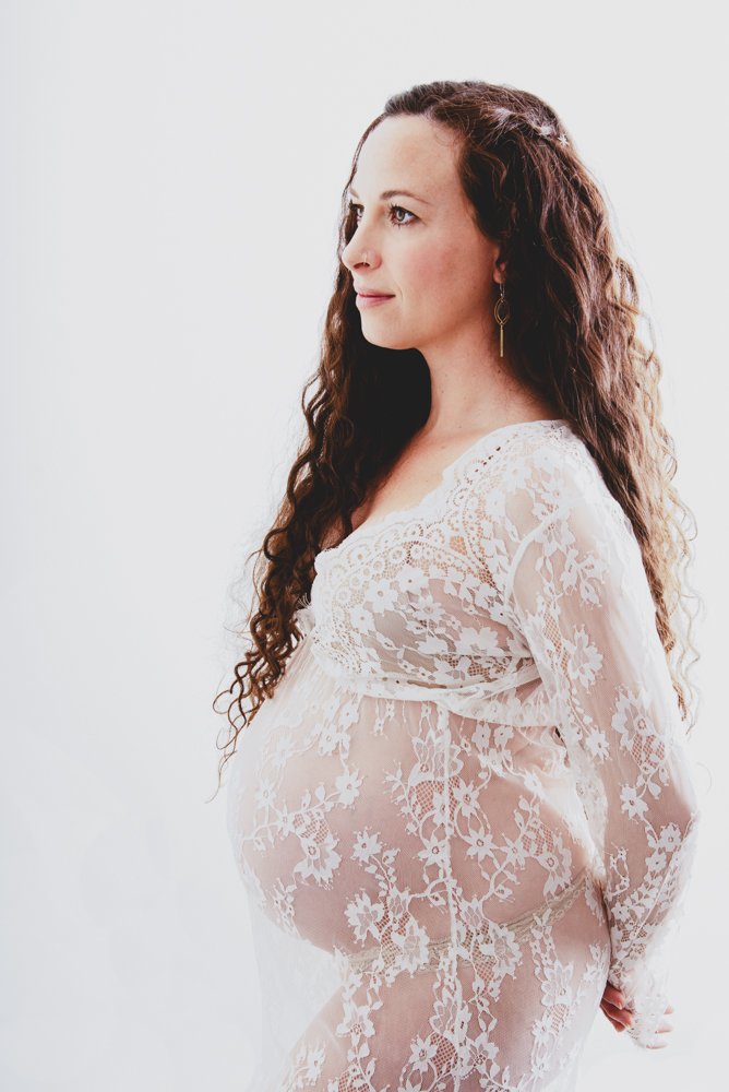 Aly-Kaster-Maternity-Photos-2022-41-Edit.jpg