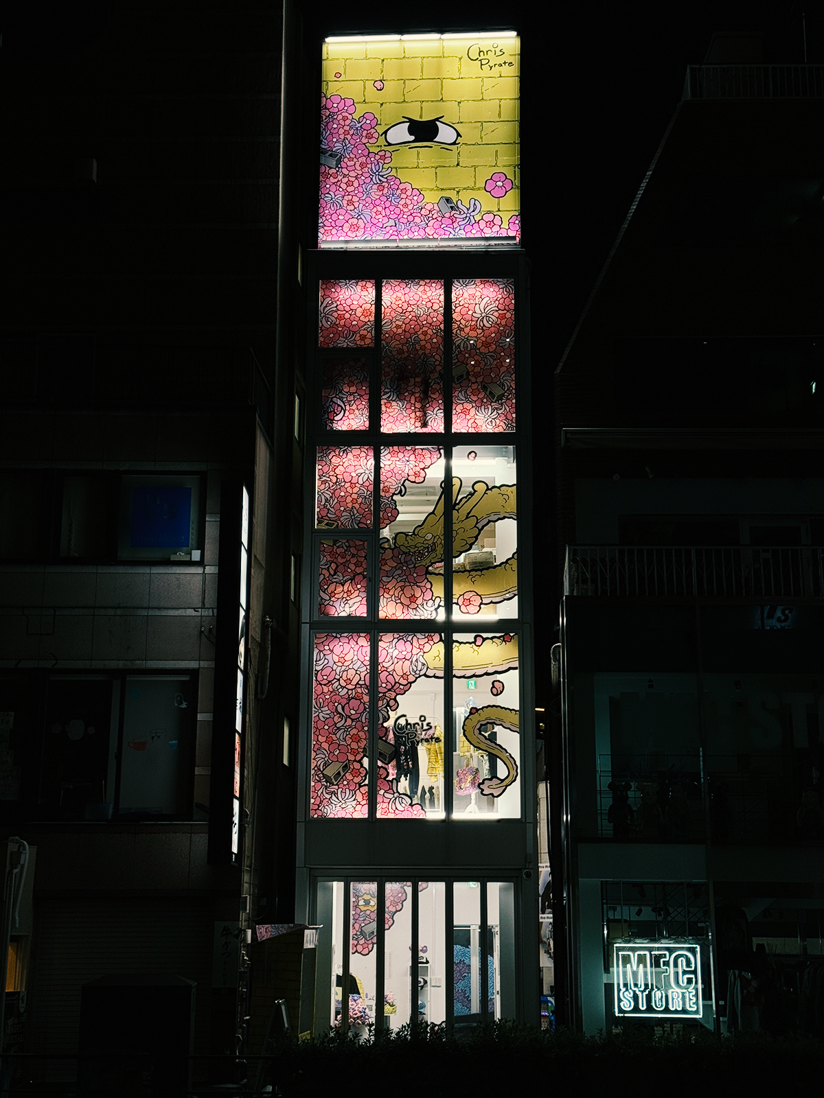 CHRIS PYRATE TOKYO TOUR