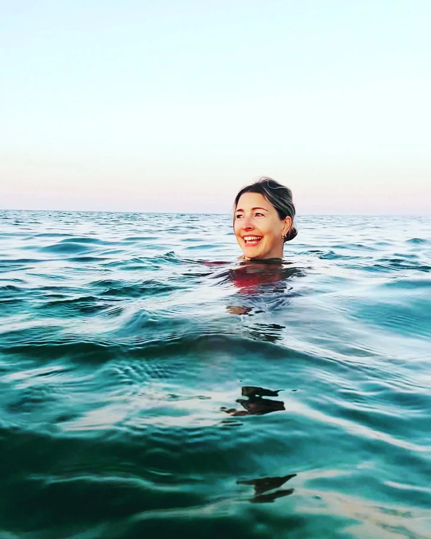 Photo dump of my world outside clinic 🌎  Who can feel the Yang energy recoiling? 🔥 making way for going back (Y)in 🍂