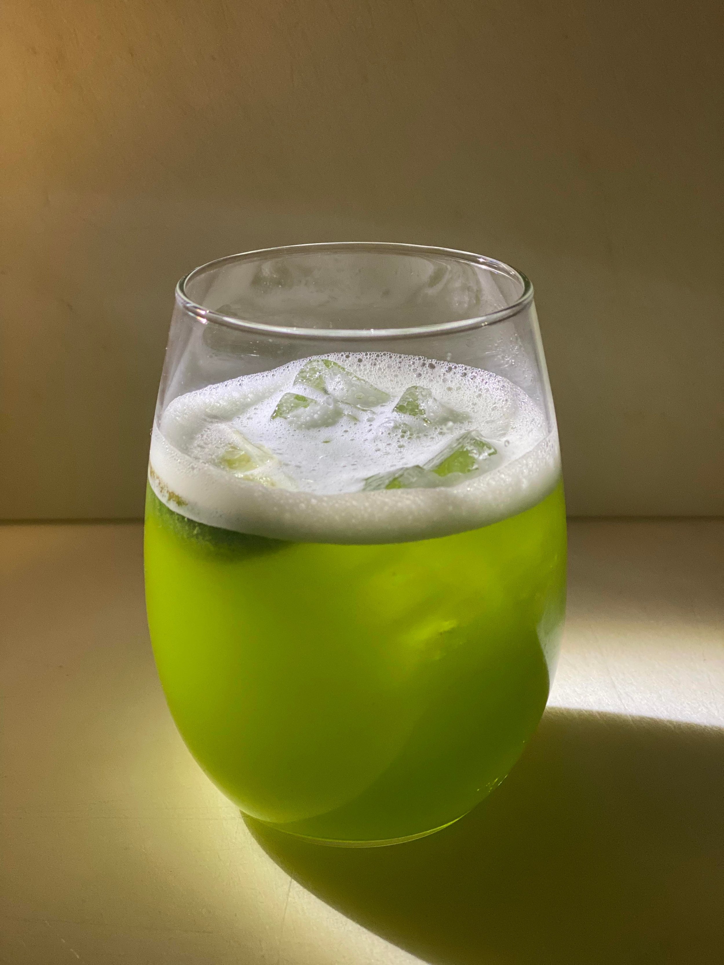 cucumber gin fizz.jpg