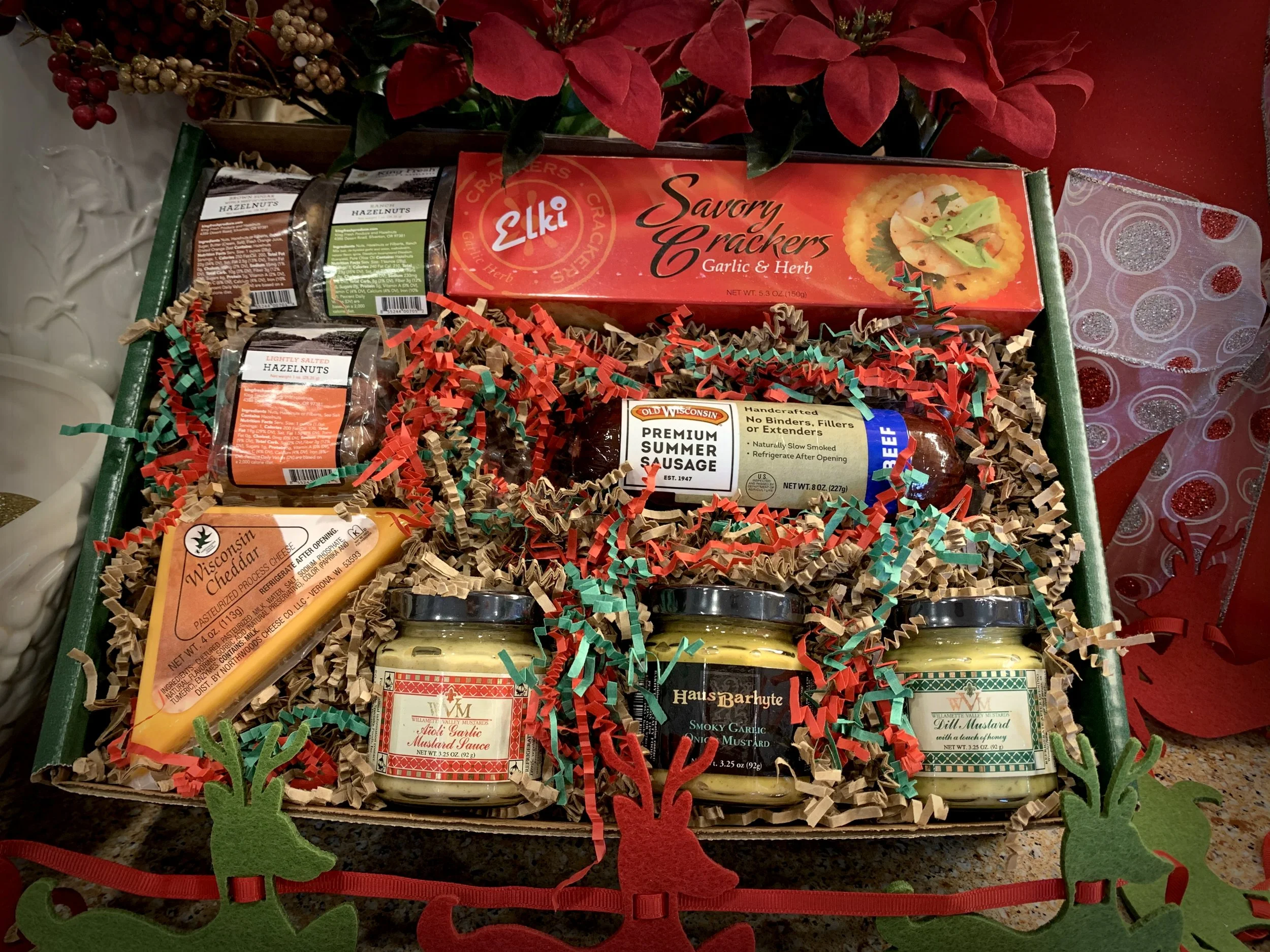 Nibbles 'n Nuts Gift Box