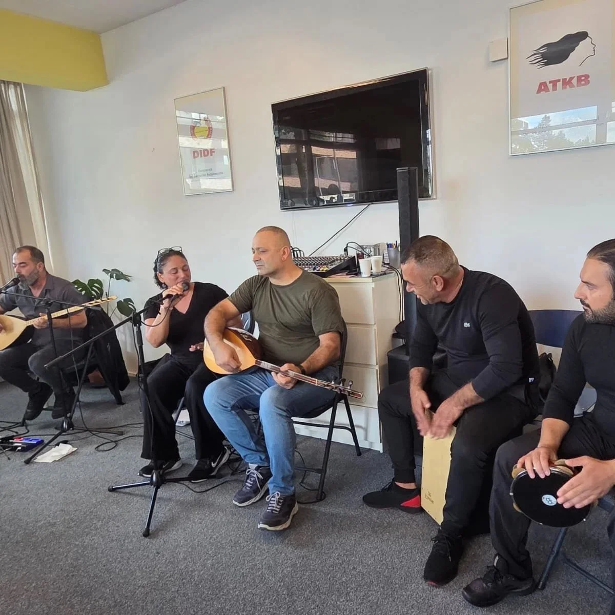 Muziek: SAZ 
