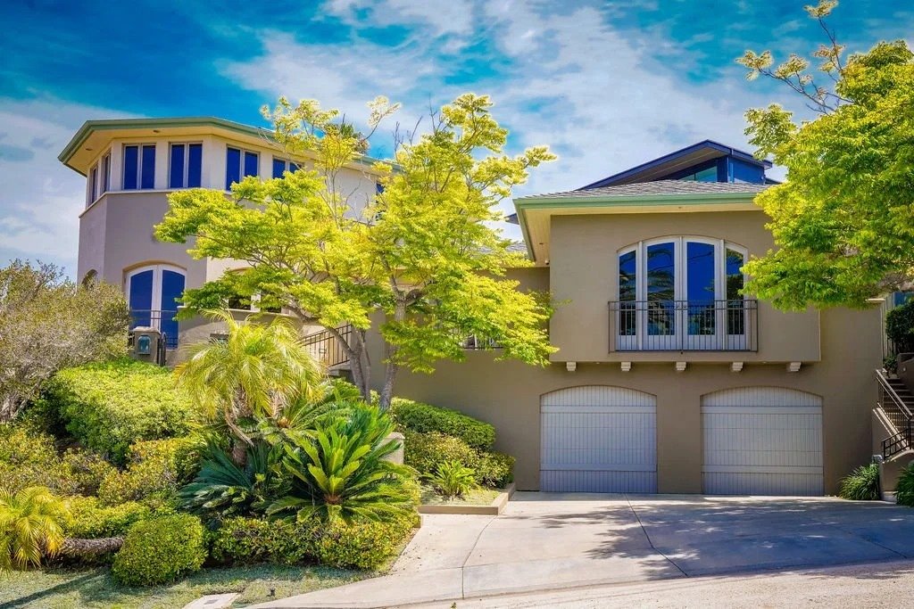 5931 La Jolla Corona Drive