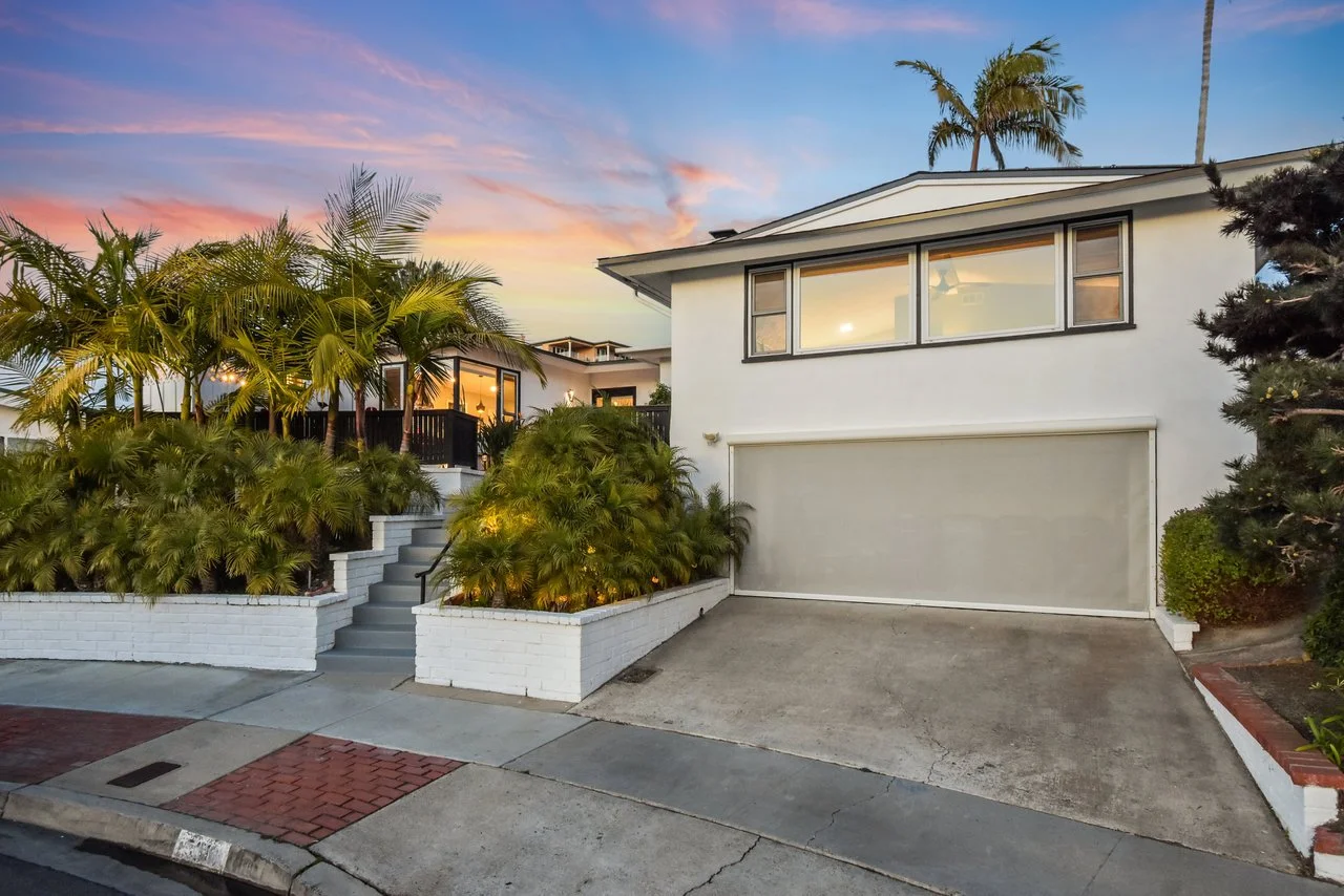 5361 Van Nuys Court twilight exterior