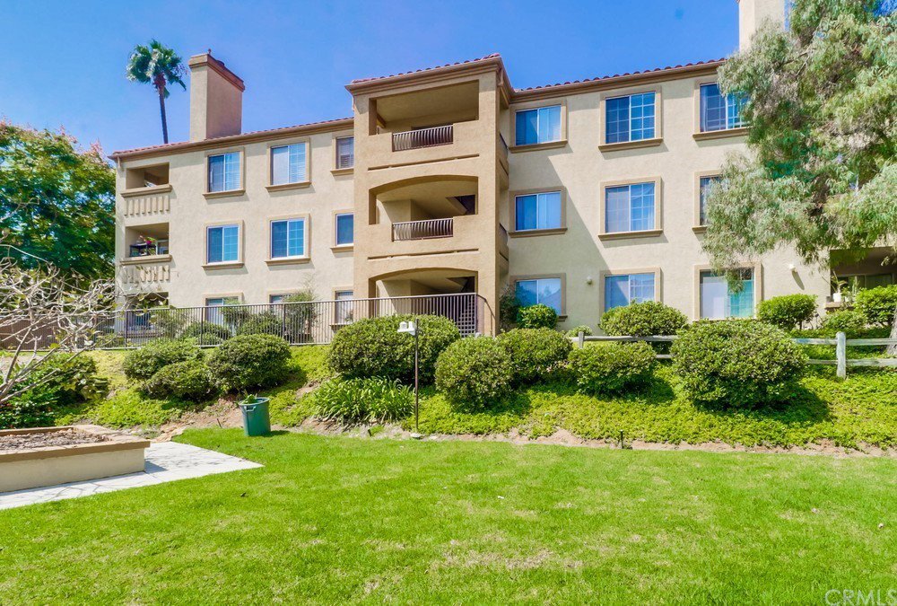 2045 Burton Street, Unit 55