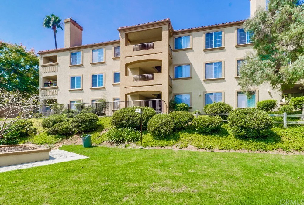 4241 Mesa Vista Way, Unit 3, Oceanside, CA