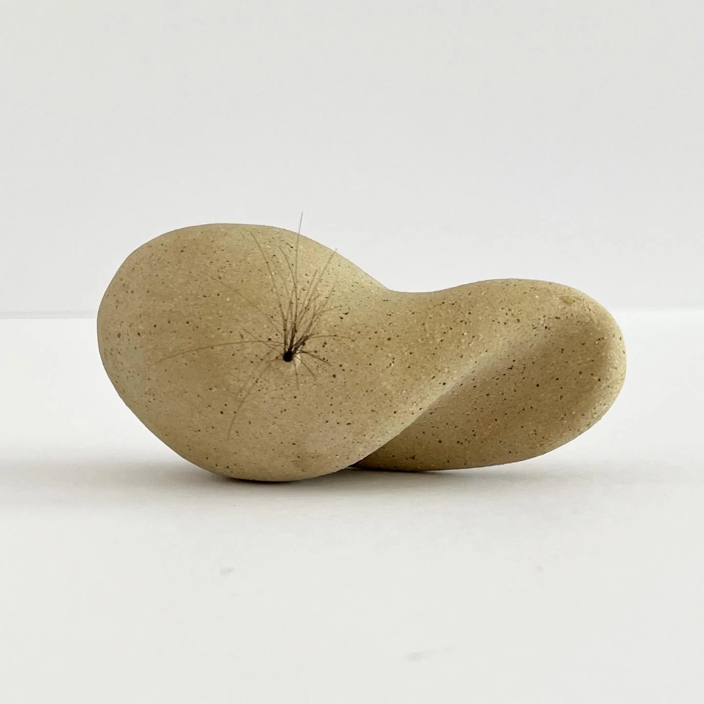 Tandem-ceramica-escultura-colaborativa-Mercedes-Orozco-contemporary-art-queer.jpeg