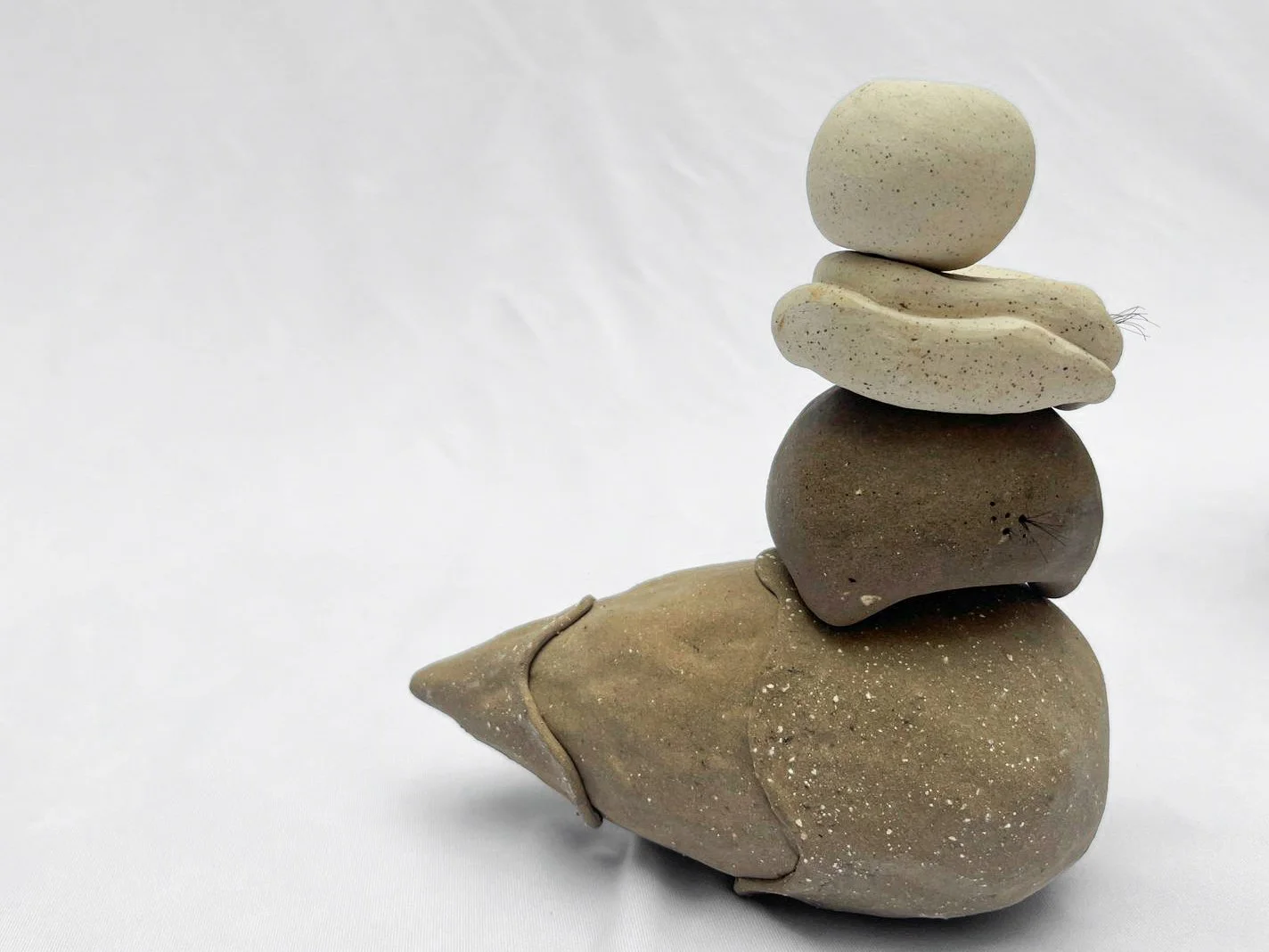 Escultura contemporánea colaborativa entre Jerónimo Sainz y Mercedes Orozco 2023