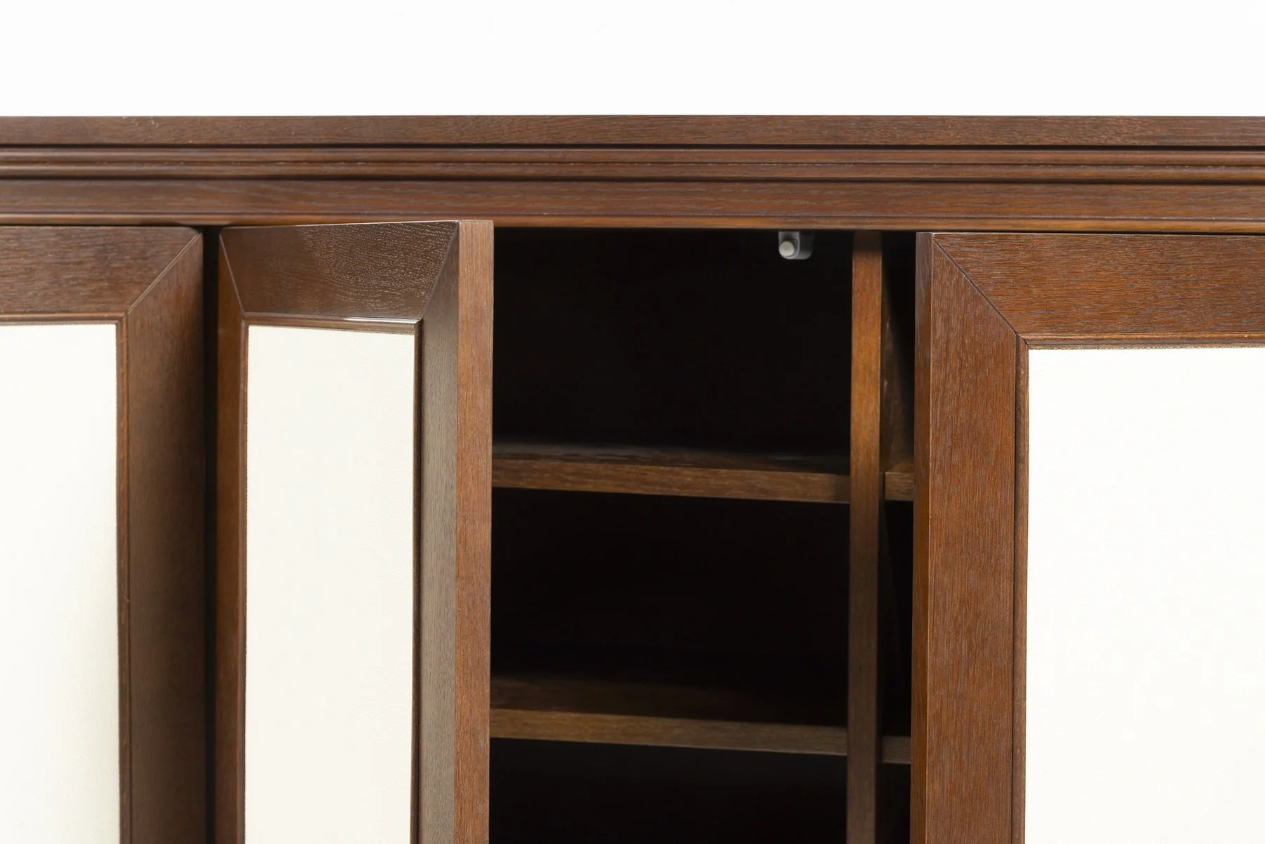 Custom Hospitality Furnishings
 
Custom Furniture Manufacturing 
to the Trade 
 
For Design Driven Hospitality Properties and Country Clubs
 
