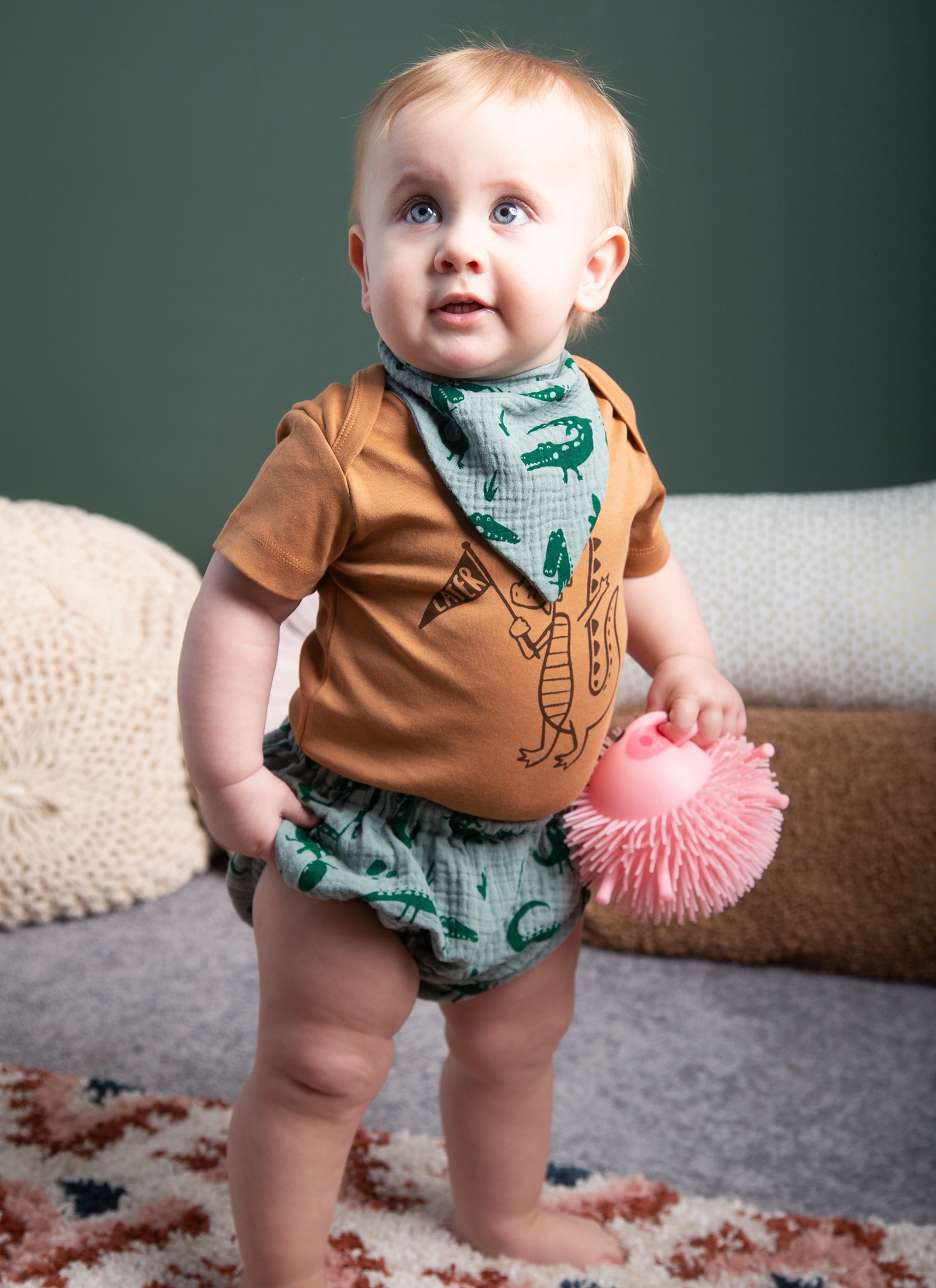 LoreleiAlligatorOnesieBib.png