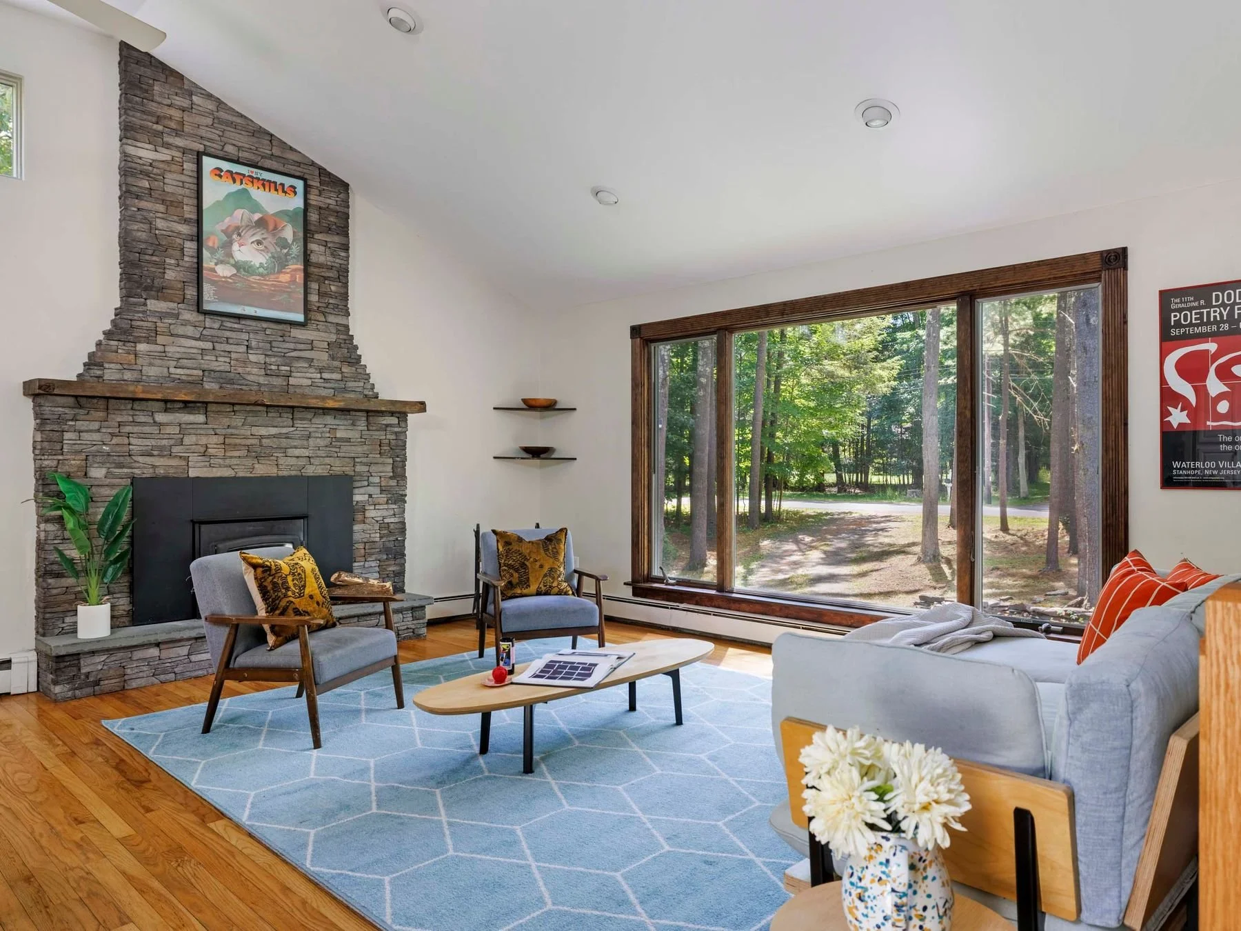 72 Van Dale Rd, Woodstock, NY 12498