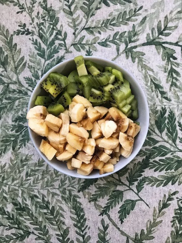 Fueling Your Workday: Energizing Snacks to Bring to the Office