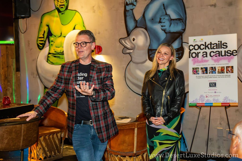 DesertLuxeStudios-HomeforaHome-CocktailsforaCause-37.jpg