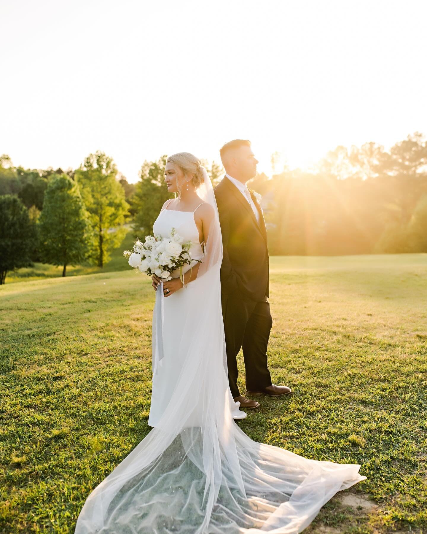Congratulations to the newly wedded Mr. &amp; Mrs. Lawley! Their wedding was the sweetest I&rsquo;ve witnessed! Before the ceremony, Tim and Baleigh Anne wanted to read the vows they wrote for one another privately. The moment was filled with laughte