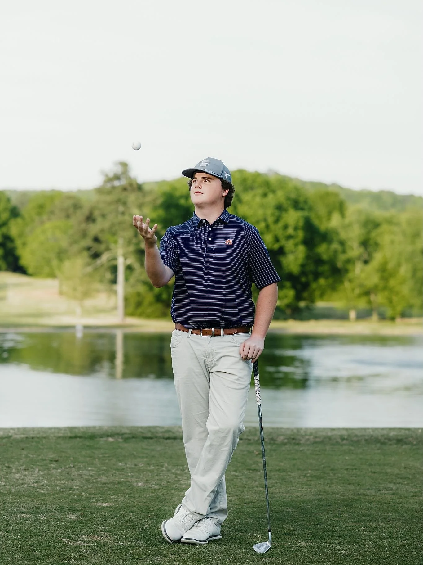 I love it when seniors make their sessions about the things they love! Trent loves golf and being on the golf course! Give me all the golf sessions.