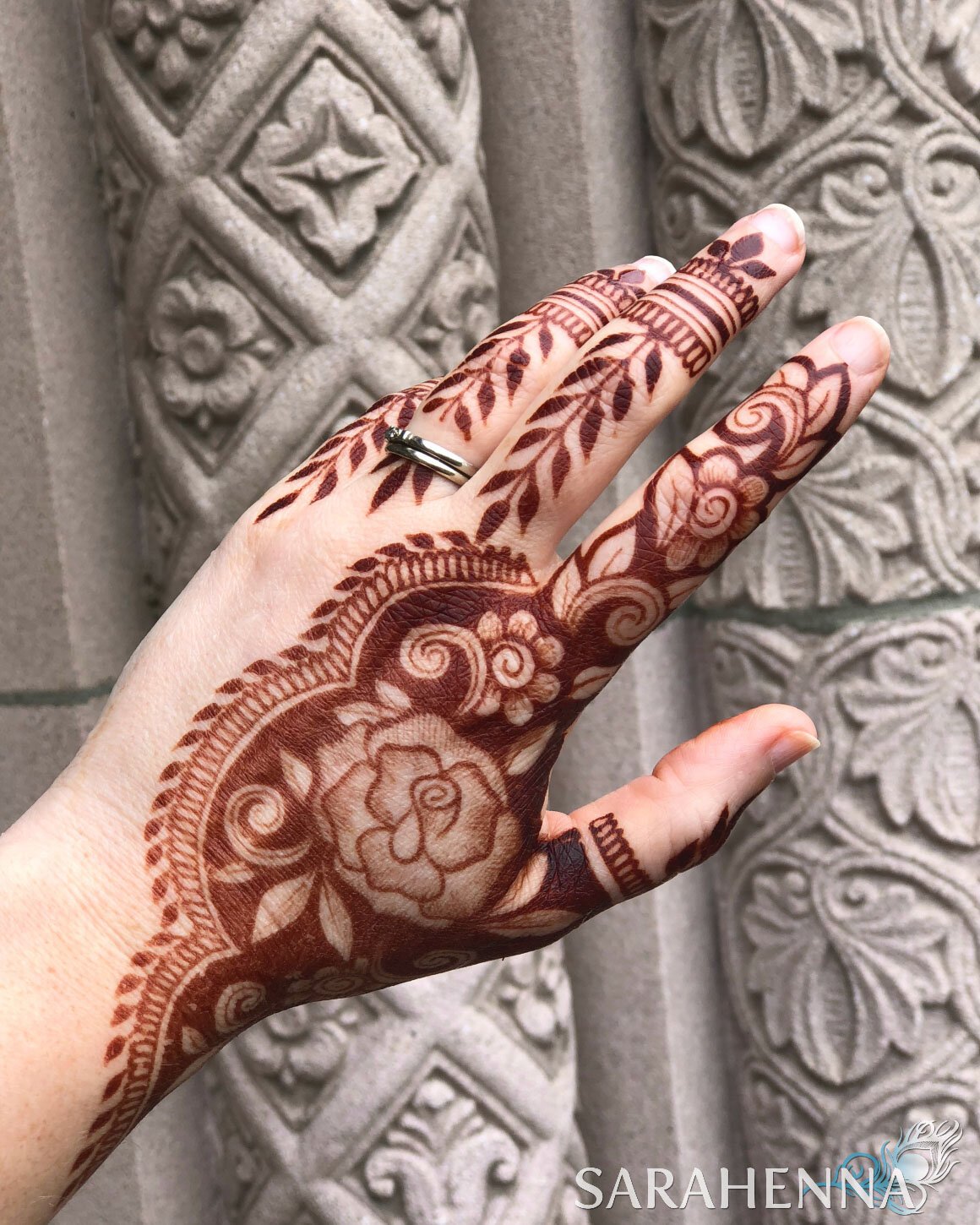 Henna-bottle-example1-edit.jpg