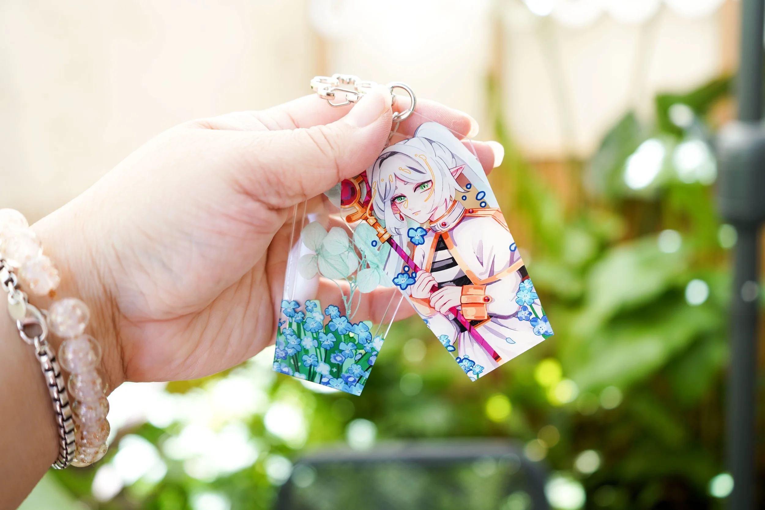 FRIEREN_FLOWERCHARM_PHOTO7.jpg