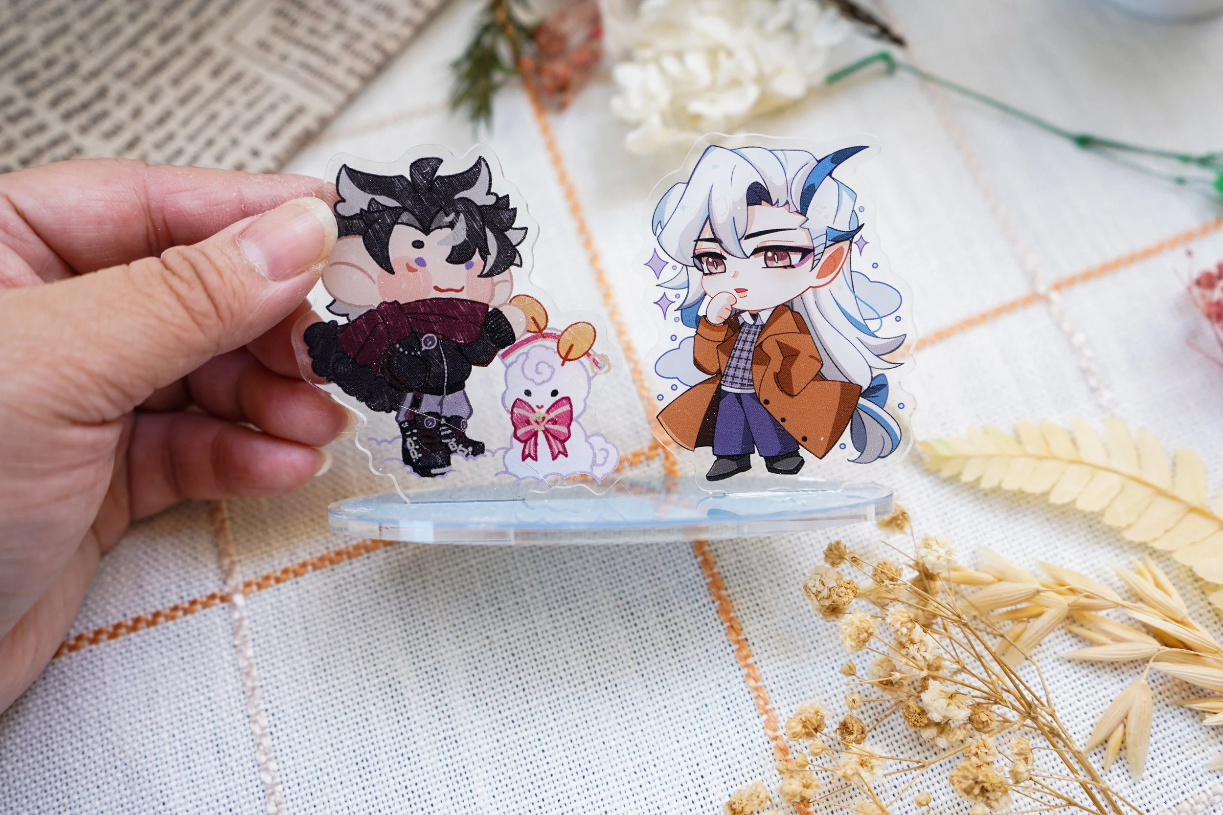 Wriolette_Standee_01.jpg