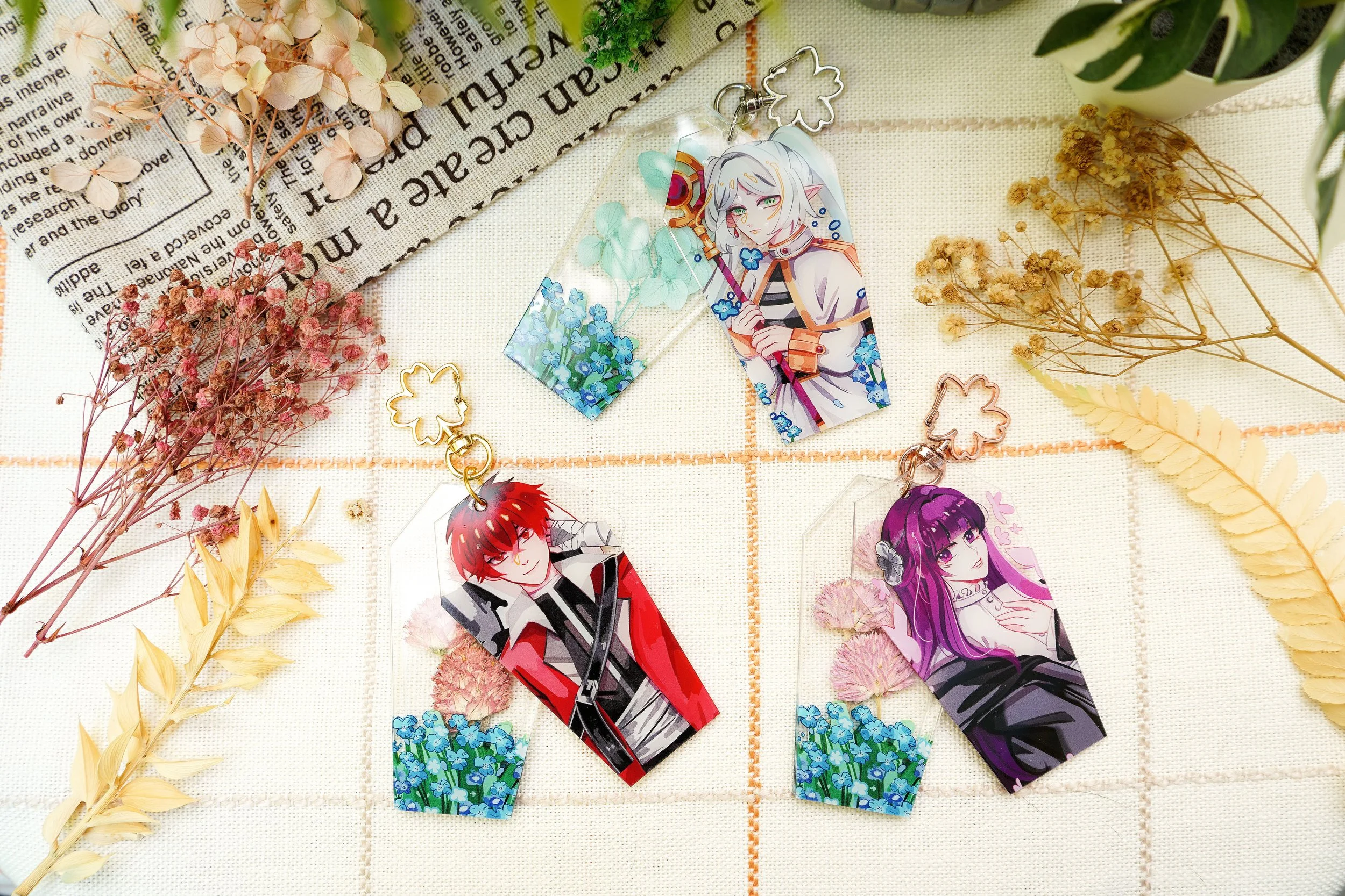 FRIEREN_FLOWERCHARM_PHOTO1.jpg