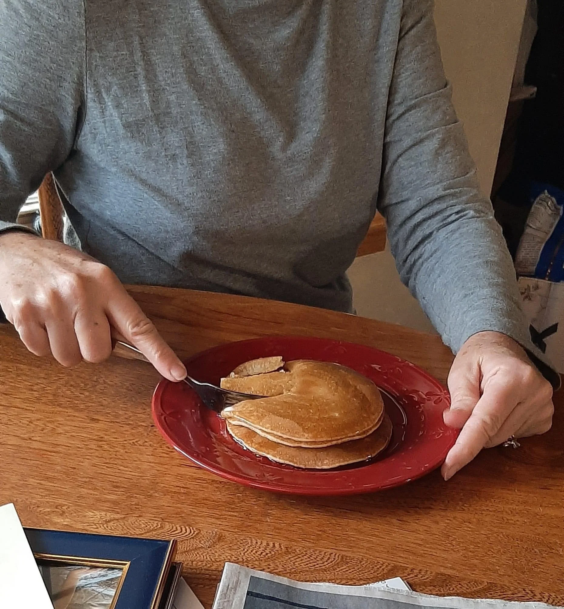 pancakes for roger 23.121.JPG