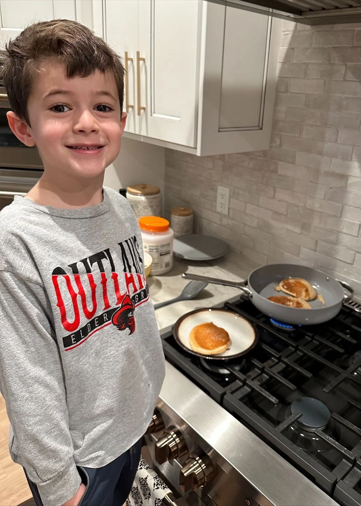 pancakes for roger 23.191.JPG