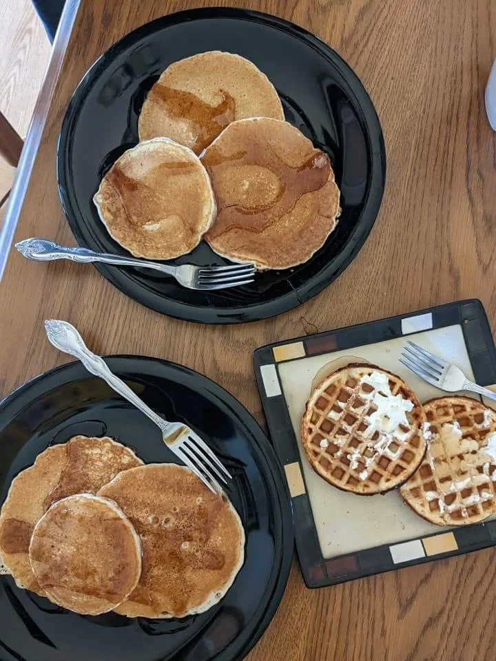 pancakes for roger 23.29.JPG