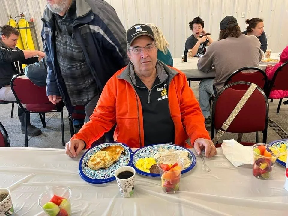 pancakes for roger 23.98.JPG