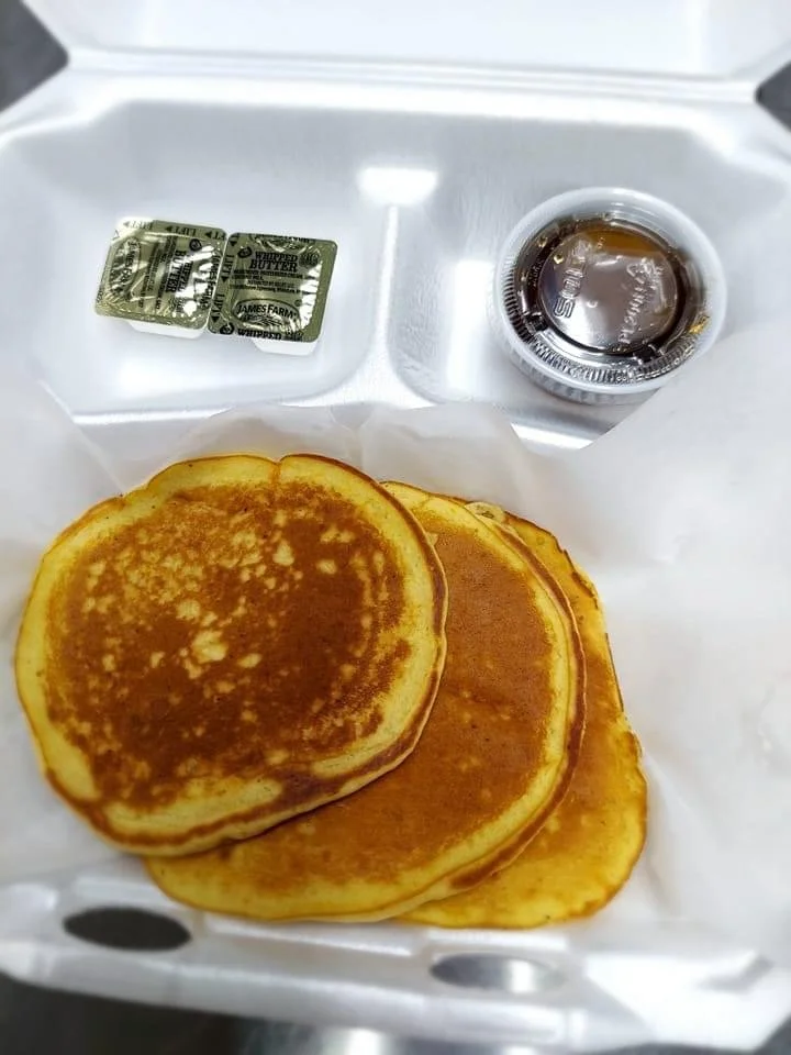 pancakes for roger 23.250.JPG