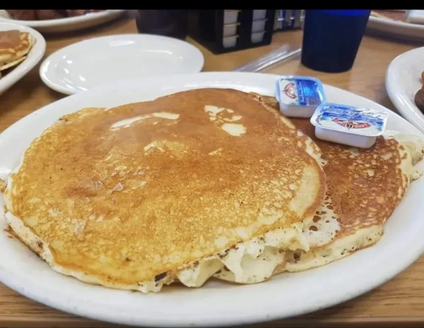 pancakes for roger 23.244.JPG