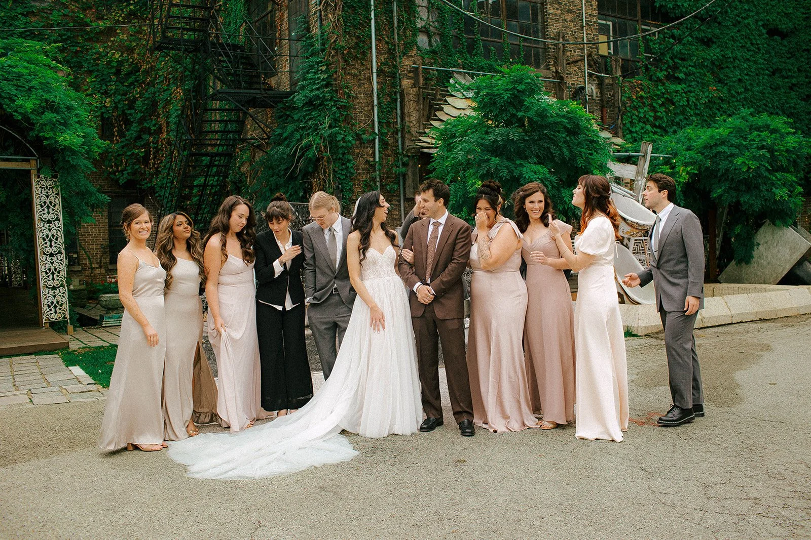 Tips for Planning a Chicago Wedding with a Large Guest Count