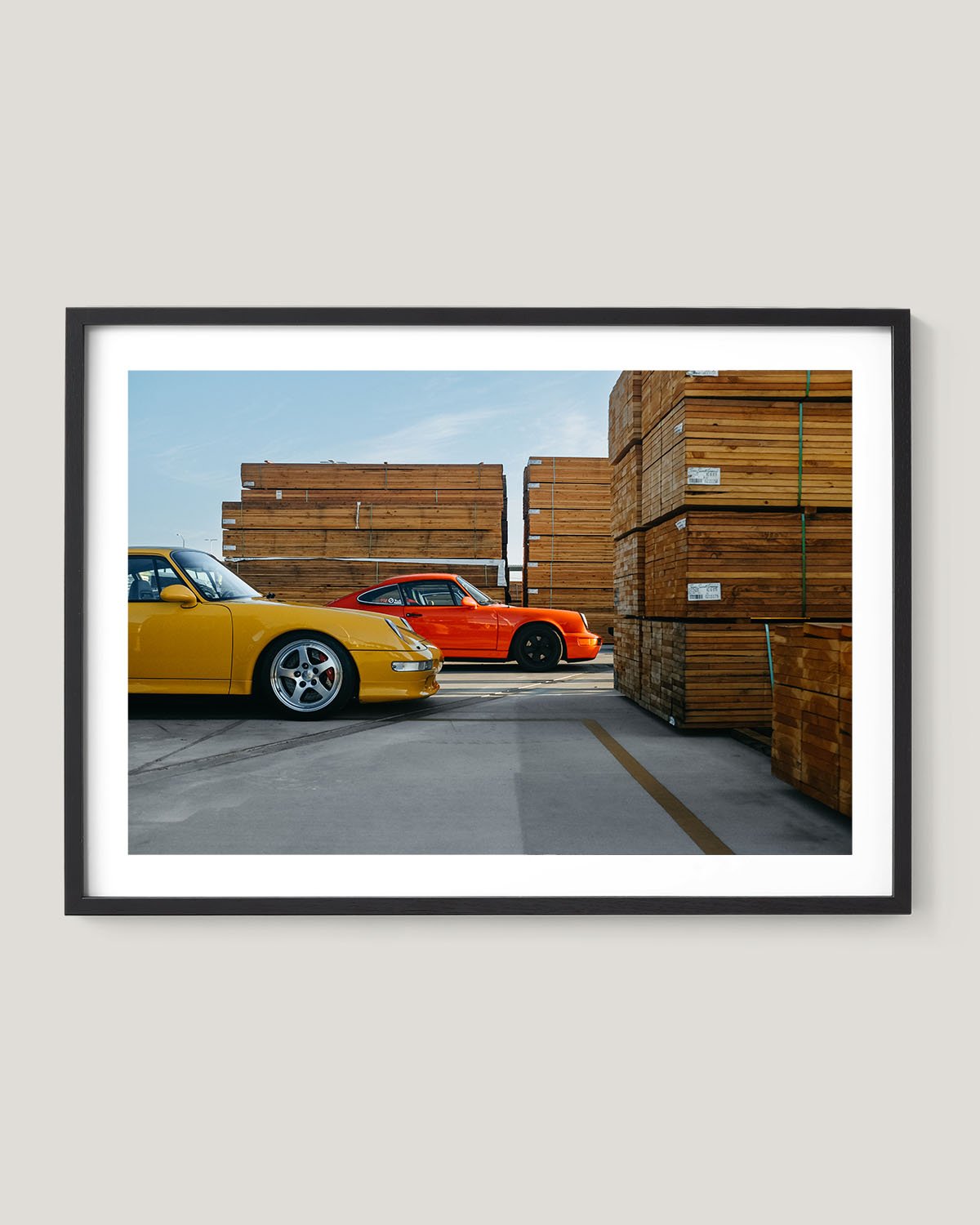 LuftgekuhltV_LandscapeFrame_Frame_Border_Black.jpg
