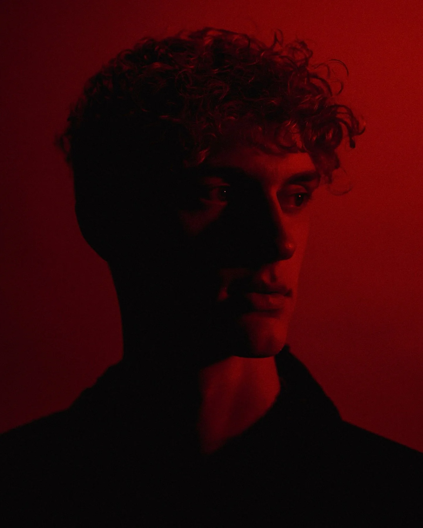 Love what you do and you&rsquo;ll never work a day in your life ✨ 

&bull;
&bull;

#photographer #midwestcreatives #portraitphotography