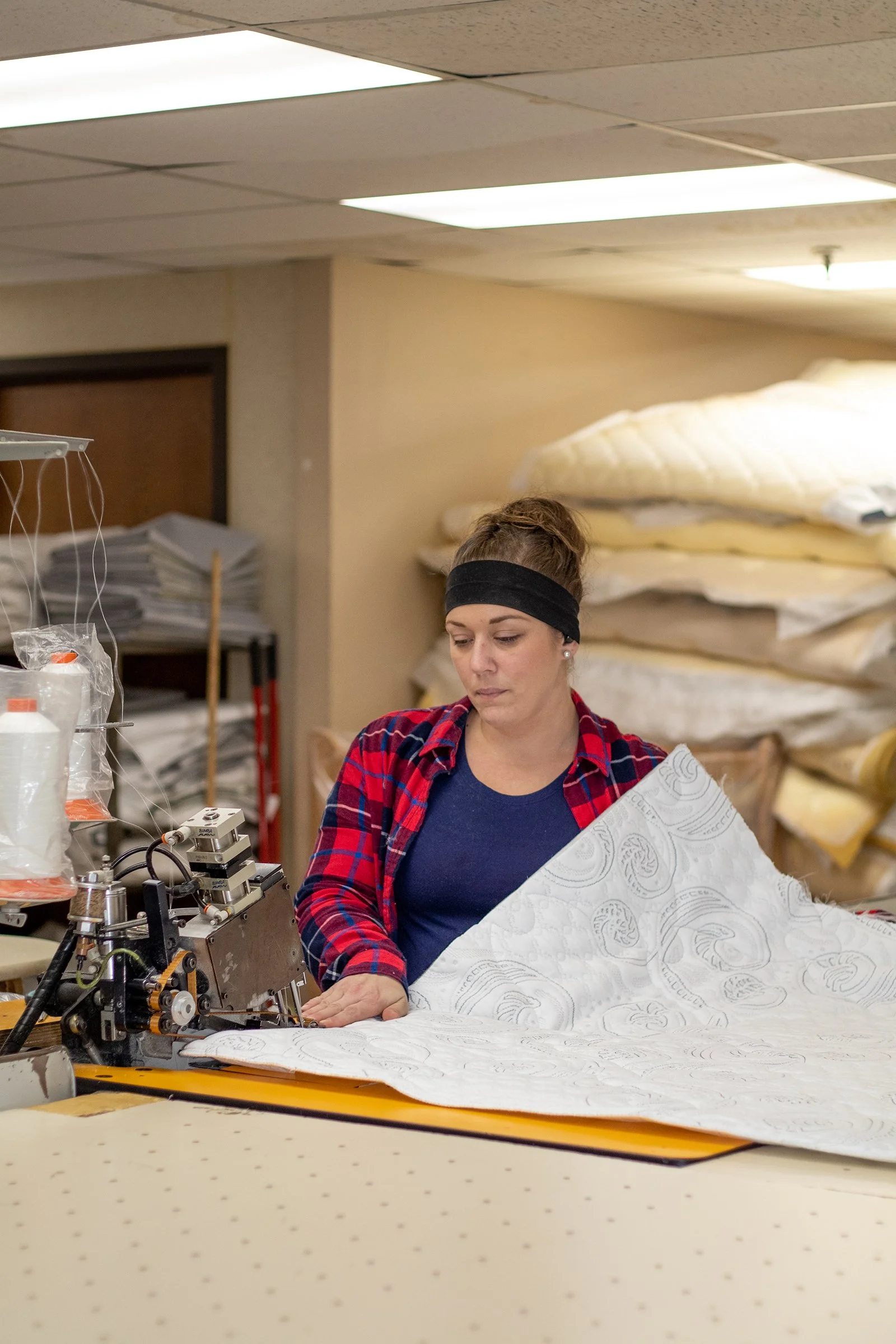 employeeportrait-sewingroom-03a.jpg