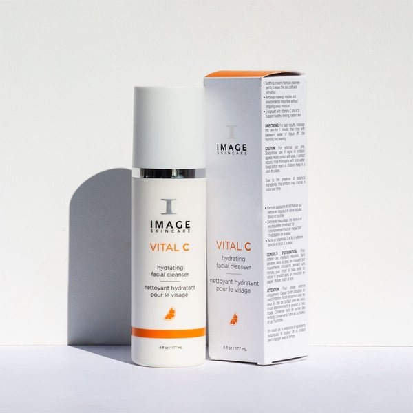 VITAL-C-hydrating-facial-cleanser-02_d3f9625e-53c9-49db-ac3d-caf77c32fbda_600x.jpg