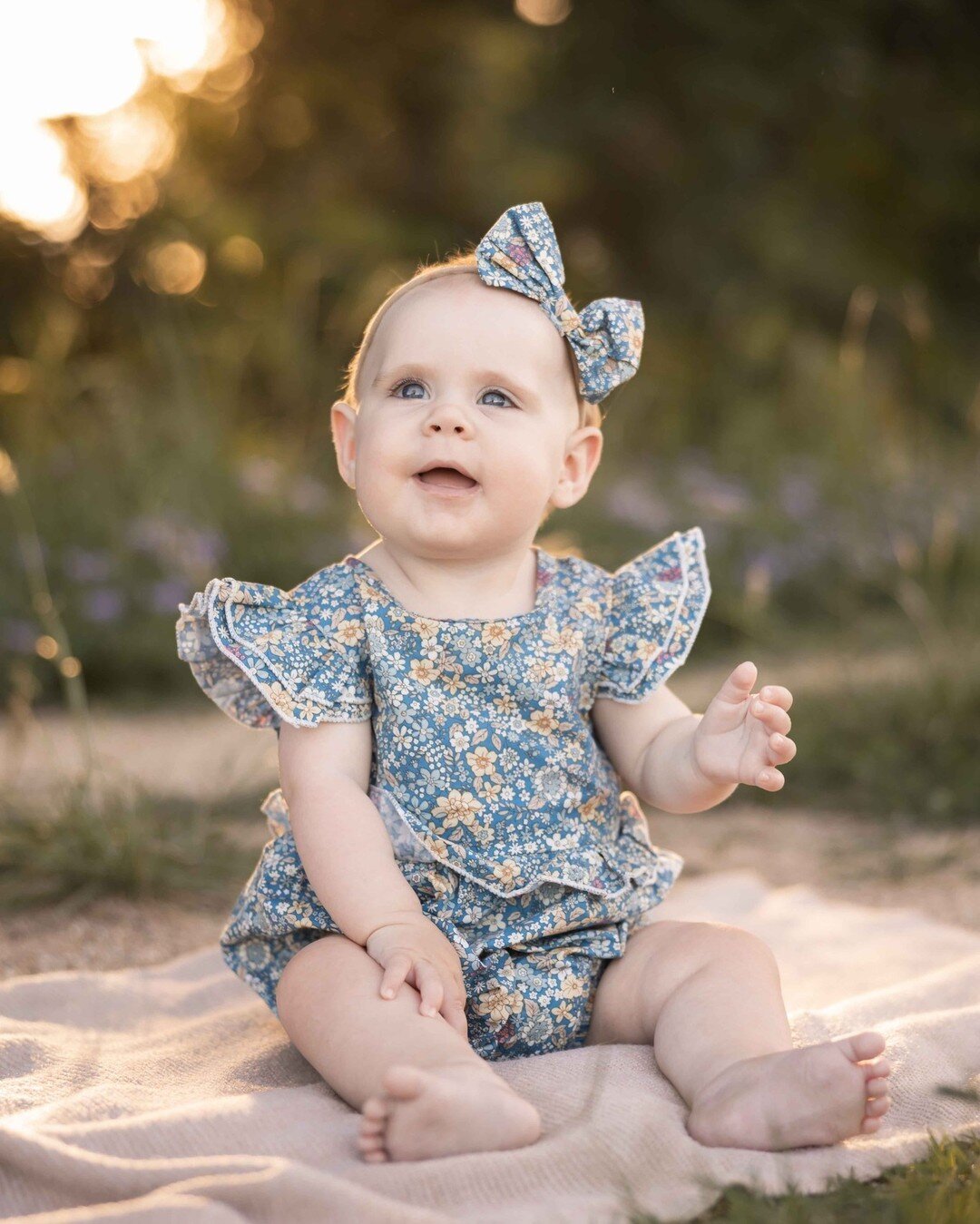 Gorgeous baby girl
This rainbow baby put on her smiles for a beautiful evening with her family watching the sunset. 

#gemclipsham_photography #madewithlightroom #centralwestlifestyle #clgsunset #gemclipsham_families #clickproelite #Honestly_GiveThan
