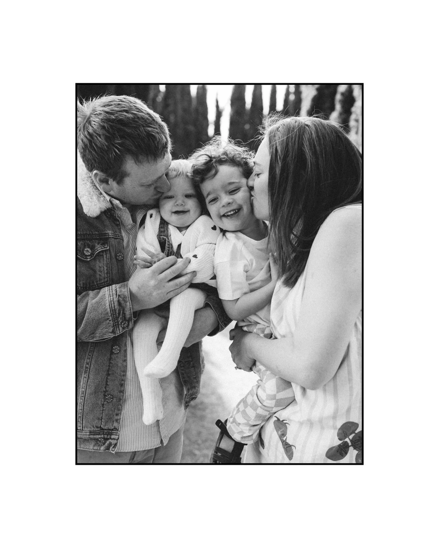 A fun little session in the garden, strolling through the nursery, shoulder rides, cuddles and cheeky smiles.

One of my favourite locations to explore with you and your little minis. I love seeing this space change with the seasons, soaking up the s