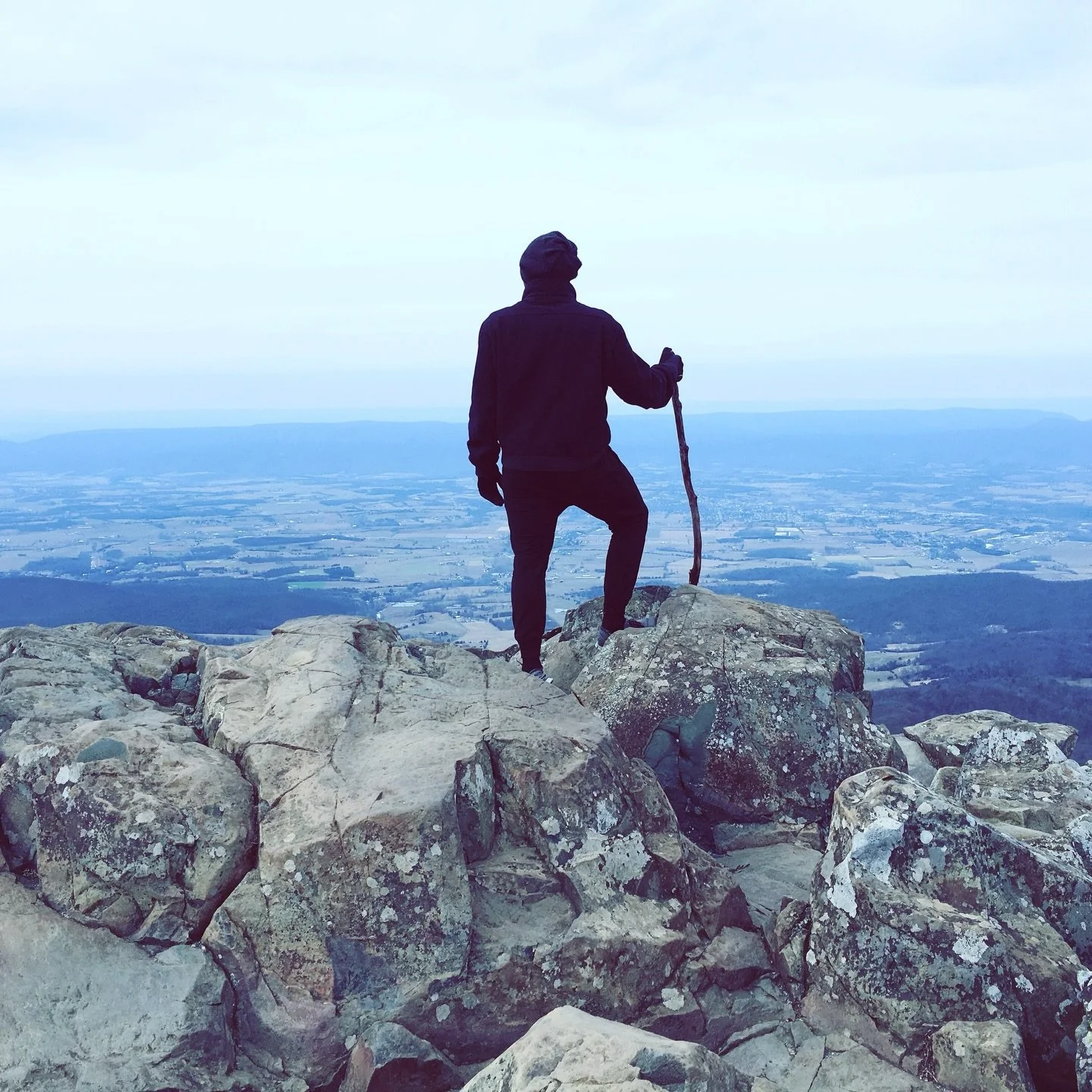 📍#2016 was cute till it wasn&rsquo;t anymore&hellip; from Snapchat geotags, to deep fried IG filters, from the end of an era, to the beginning of a decade of foolery, from my legendary Wordpress blogging, to an iconic tour of the People&rsquo;s Hous