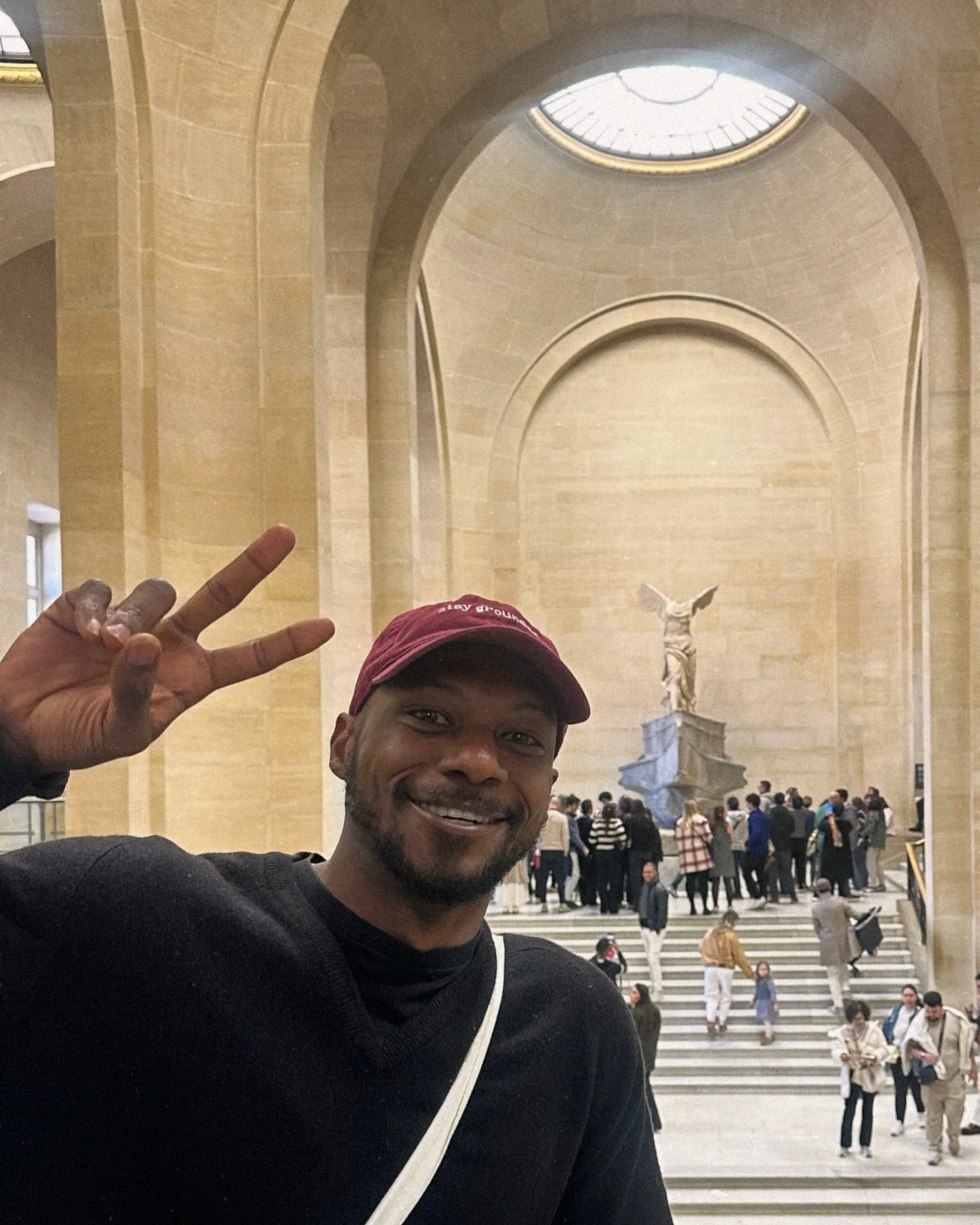 Libert&eacute;, &Eacute;galit&eacute;, Fraternit&eacute;.. et le pouvoir de l&rsquo;art 📍

#goodvibes2ulove #eatsleepblank #touchgrass #artistdates #artistway