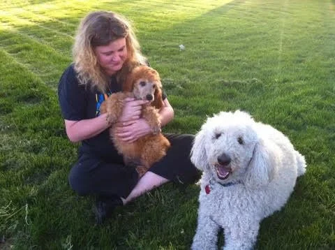 A happy Jennifer, with a happy Owen and Finn (about to become BFFs) - Oregon